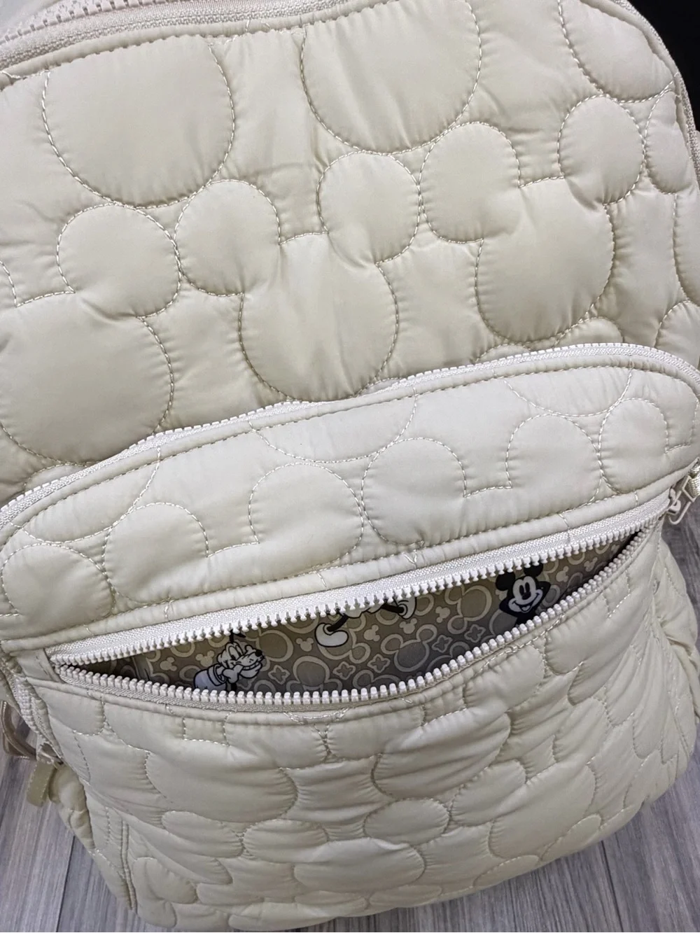 Vera Bradley Disney Bancroft Backpack Quilted Mickey Pumice Stone Beige NEW